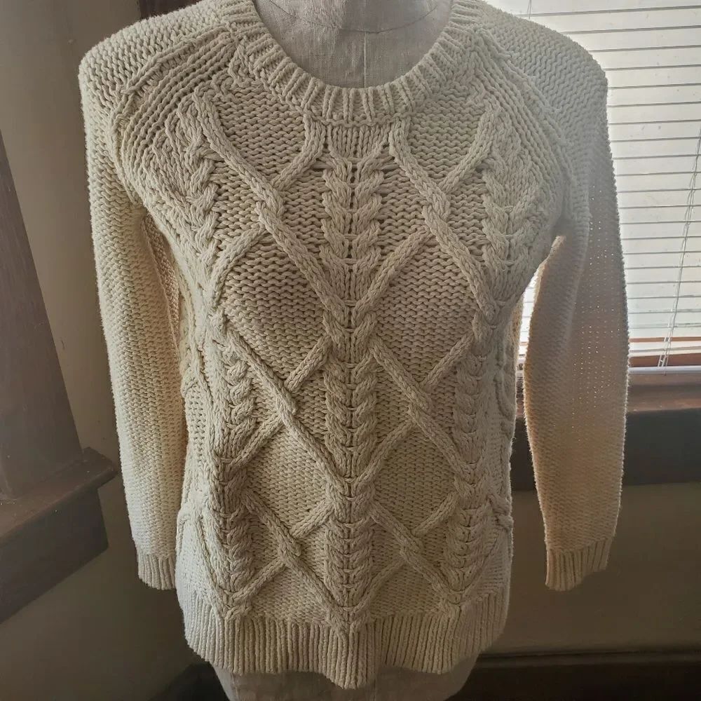 Soft Surroundings cream cable knit sweater XS